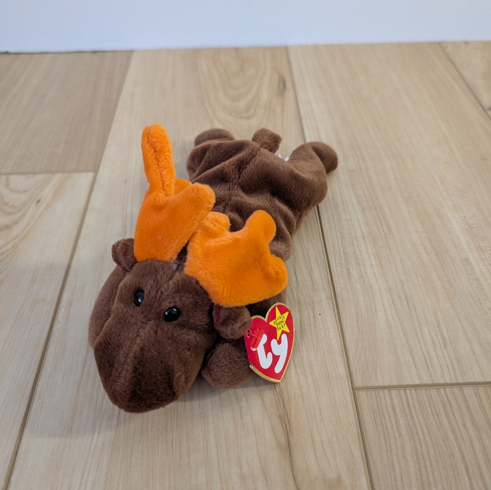 "Chocolate" Ty Beanie Baby Plush Moose with Brown Body and Orange Antlers